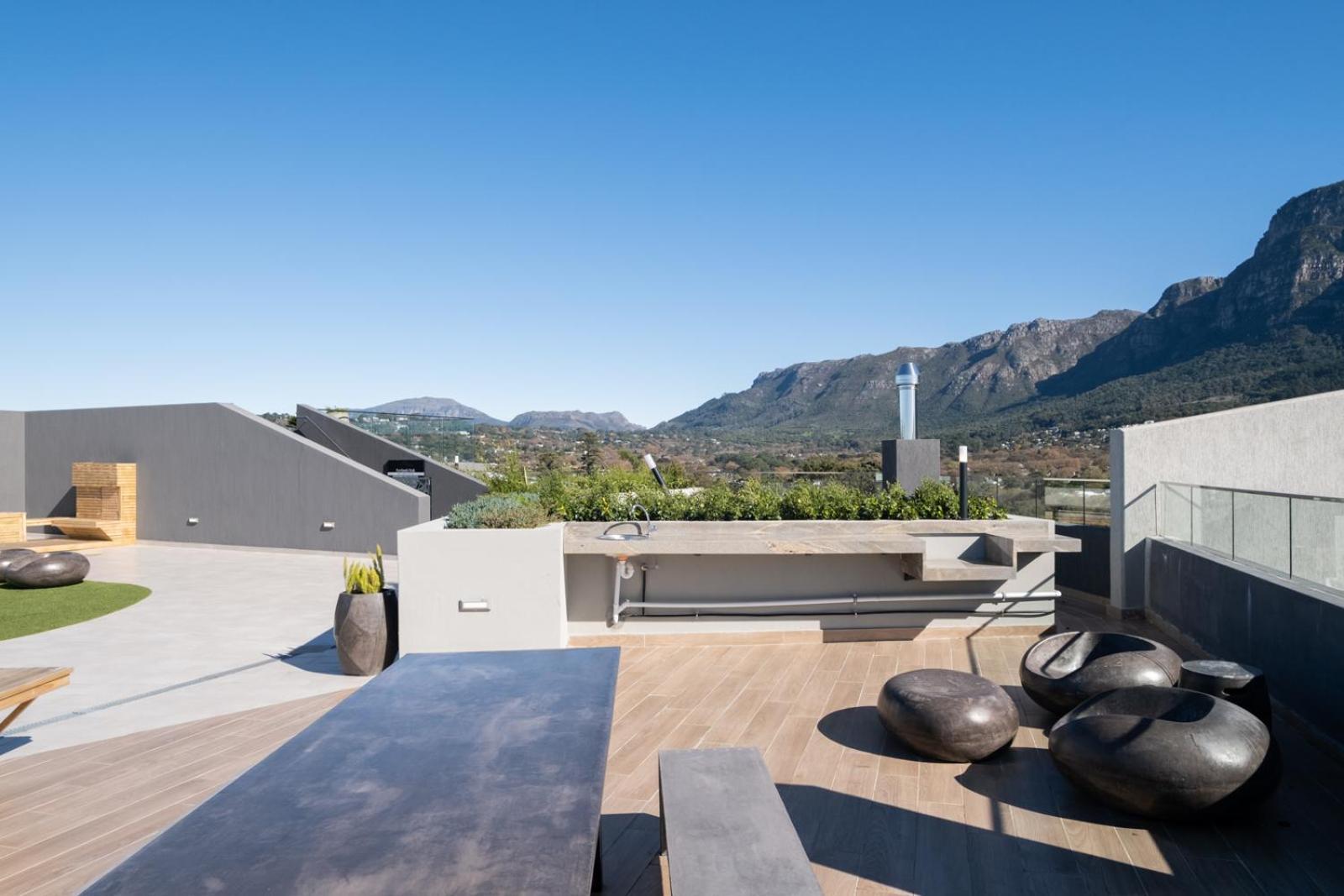 Apartment Newlands Peak Southern Cross *